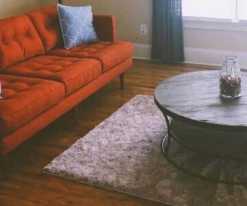 Living room put back together after carpet cleaning